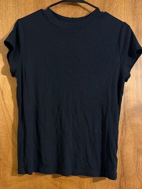a new day Black Short Sleeve Crewneck Tee